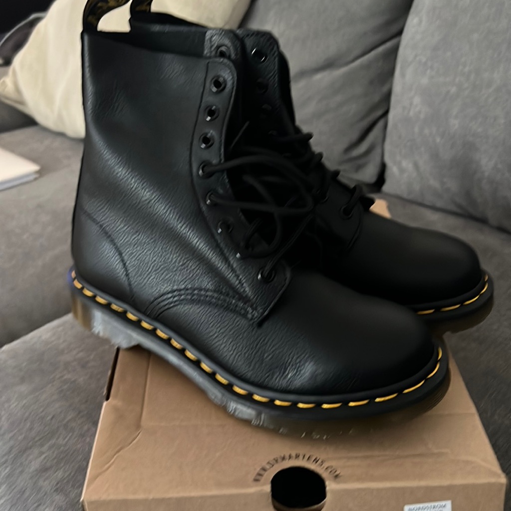 Dr Martens Brand New